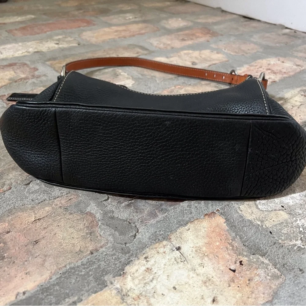 Coach Chelsea Pebbled Leather bag - Picture 7 of 8